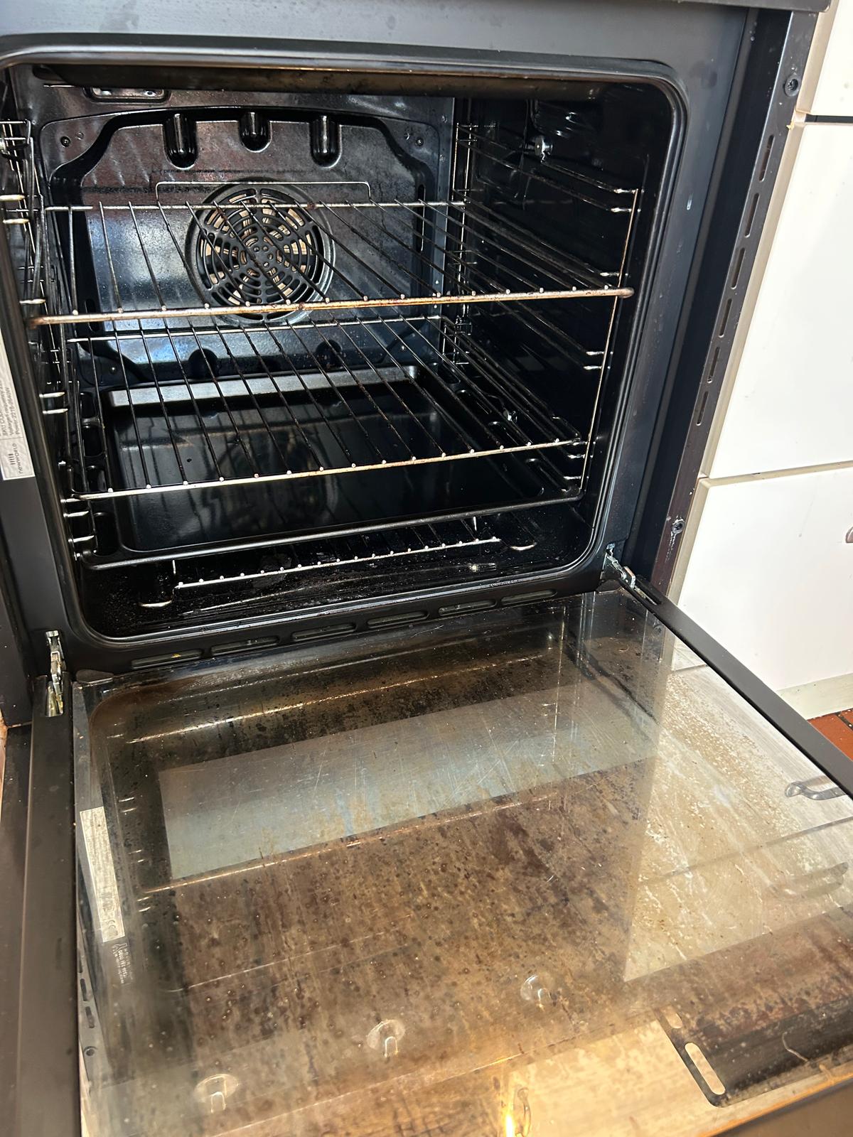 Oven before cleaning